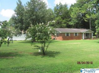 176 Macon Rd, Hazel Green, AL 35750