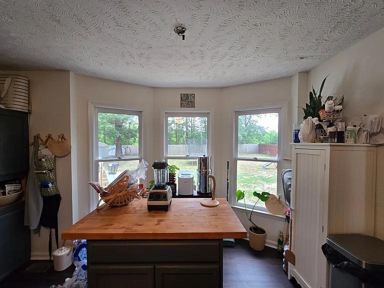 111 Greentree Dr — Photo 16