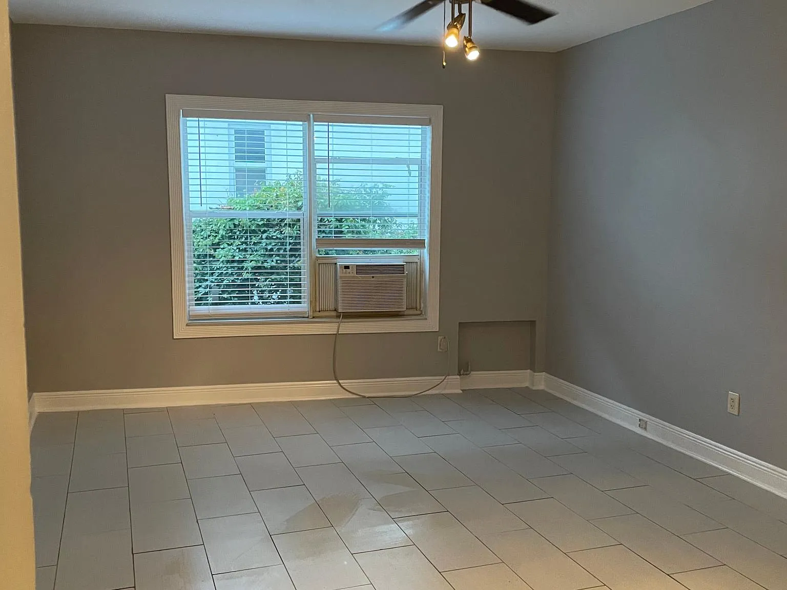1 bed, 750 sqft, $2,000 — Photo 1