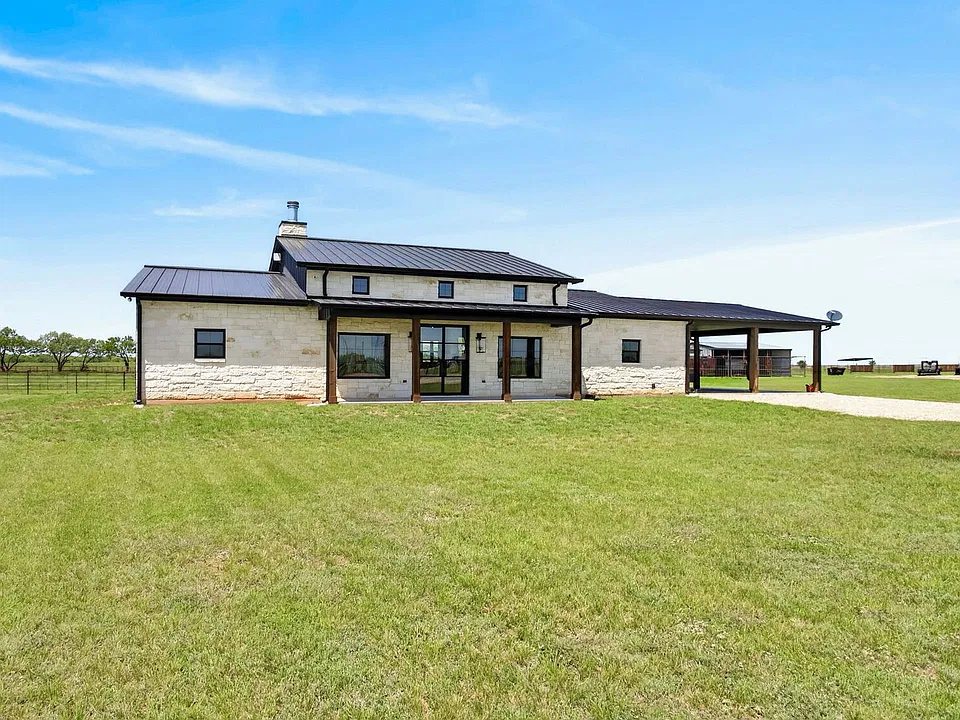 6384A US Highway 281 S