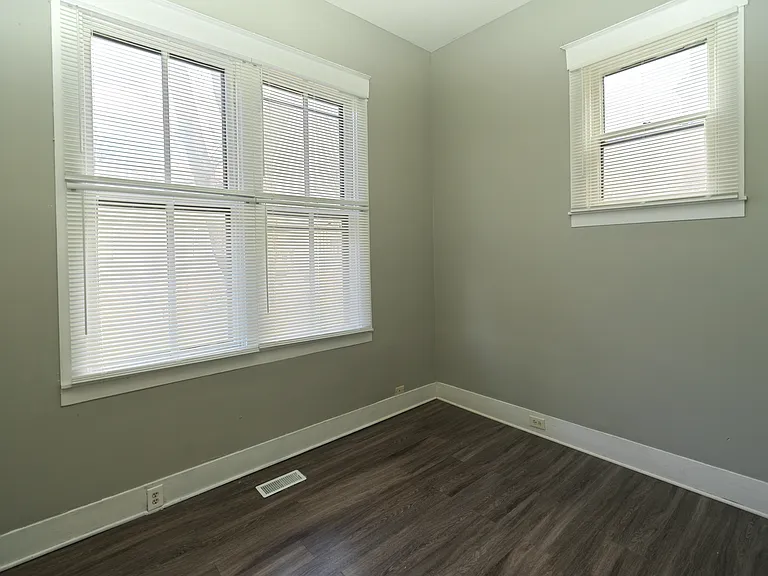 531 W Ormsby Ave #2 — Photo 6