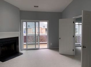 12949 Grays Pointe Rd #C, Fairfax, VA 22033