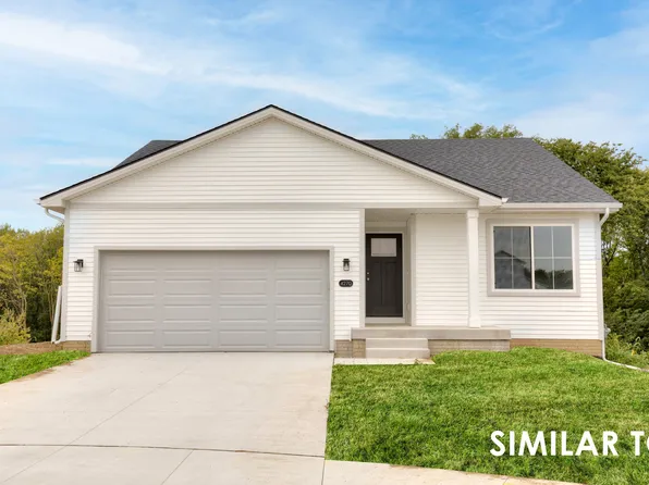 4291 Grover Woods Ln, Des Moines, IA 50317