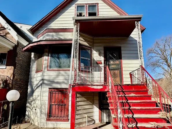 8122 S Escanaba Ave, Chicago, IL 60617