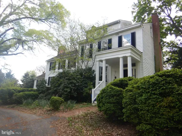 12502 Brooke Ln, Upper Marlboro, MD 20772