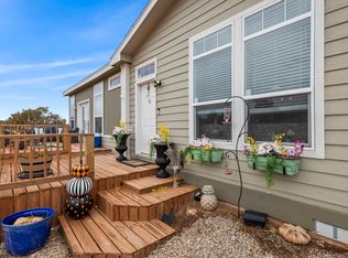 5 River Rd, Ilfeld, NM 87538