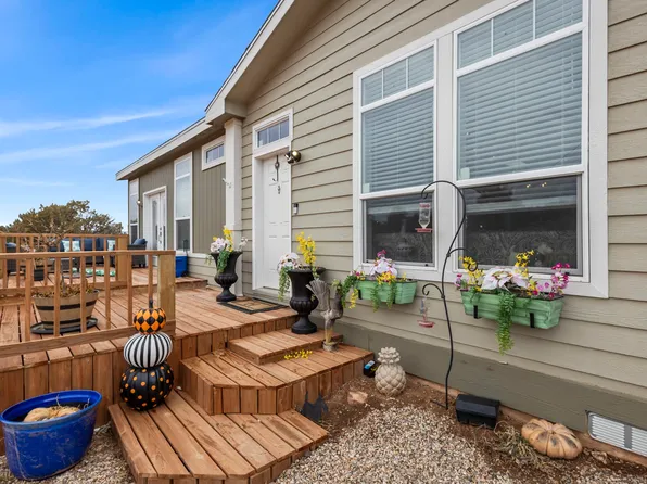 5 River Rd, Ilfeld, NM 87538