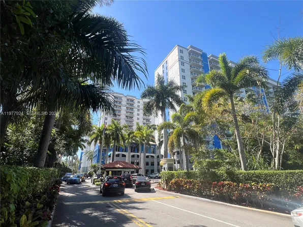 5099 NW 7th St APT 505, Miami, FL 33126