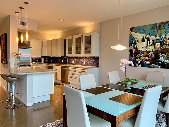 4th image of 2160 Pacific Ave APT 6