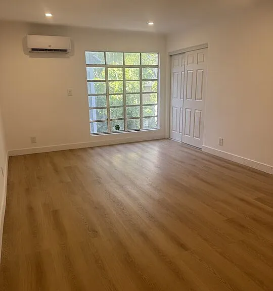 1254 N Orange Grove Ave #3 — Photo 3