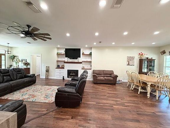 3rd image of 96 Weathers Ln