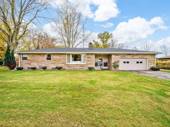 2912 Sandra Ter, Saint Joseph, MI 49085