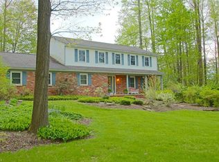 17365 Wood Acre Trl, Chagrin Falls, OH 44023