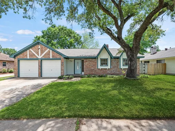 9331 Willow Meadow Drive, Houston, TX 77031