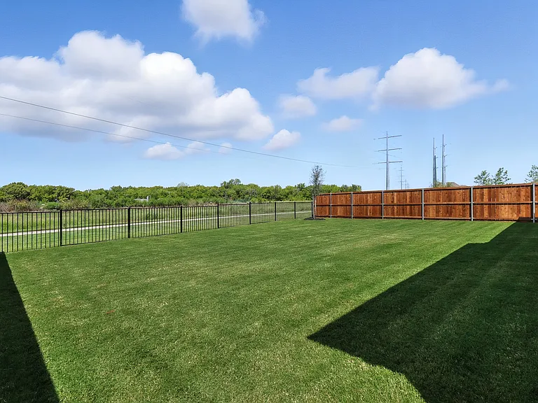 11621 Wulstone Rd — Photo 13