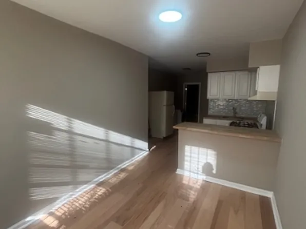 603 N Front St #1, Camden, NJ 08102