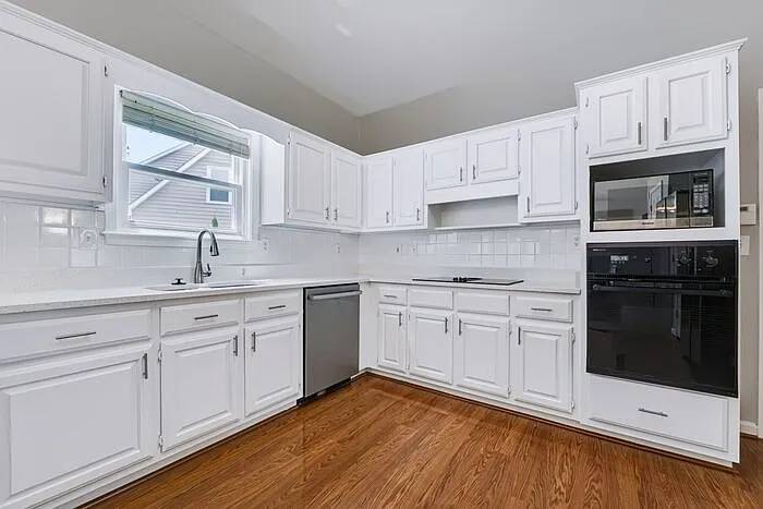 5910 Findley Chase Dr — Photo 15