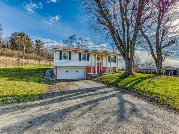 66564 Lake Ridge Rd, Lore City, OH 43755