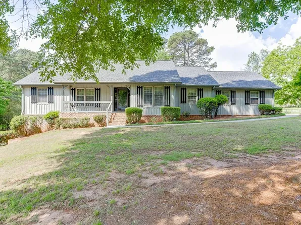 5252 Allen Rd, Oakwood, GA 30566