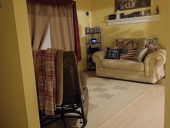Front Sitting Room