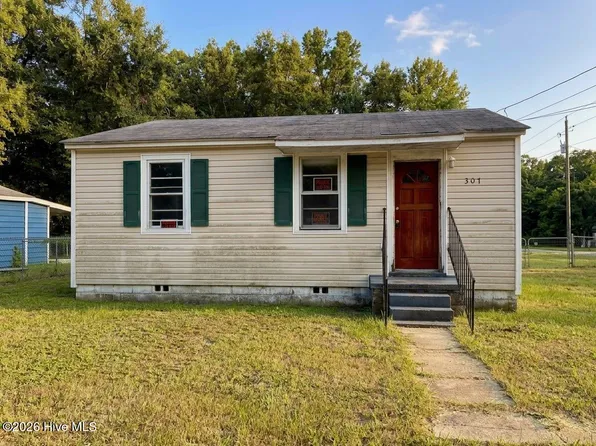 307 Diana Street, Fayetteville, NC 28306