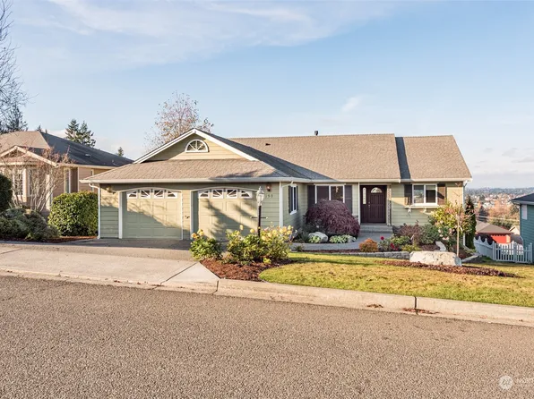 190 Coral Drive, Sequim, WA 98382