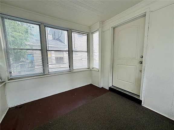 2nd image of 185 Arnett Blvd