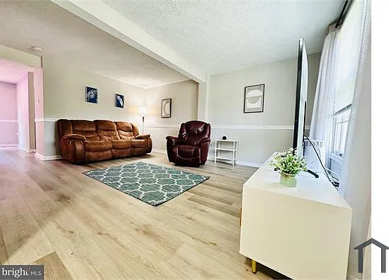 51 Chins Ct — Photo 2