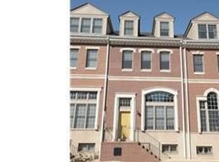 5 Christian St, Philadelphia, PA 19147