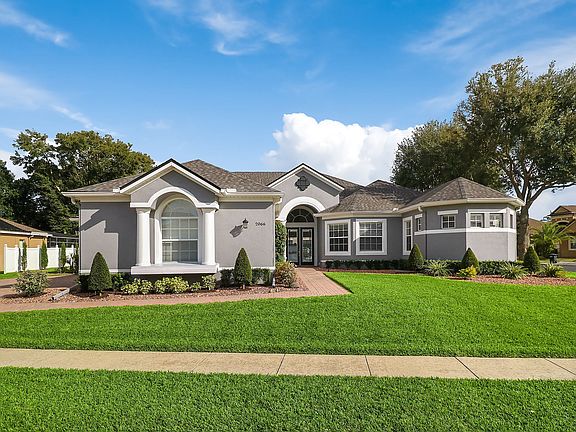 4th image of 2066 Northumbria Dr