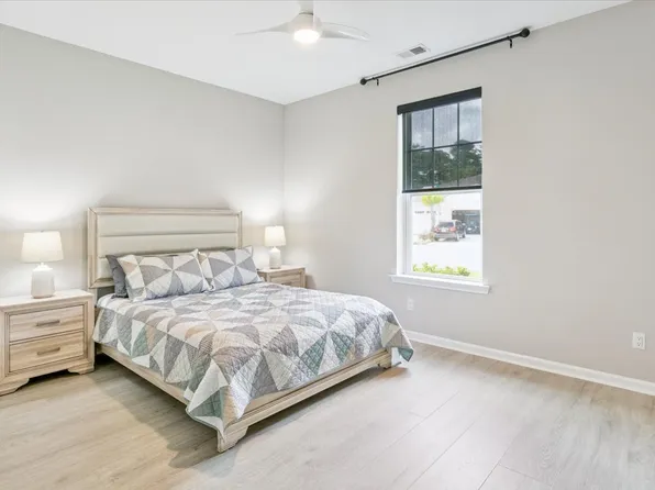 220 Landshark Blvd, Hardeeville, SC 29927