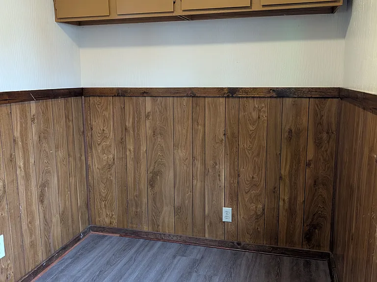 564 Carroll St — Photo 7