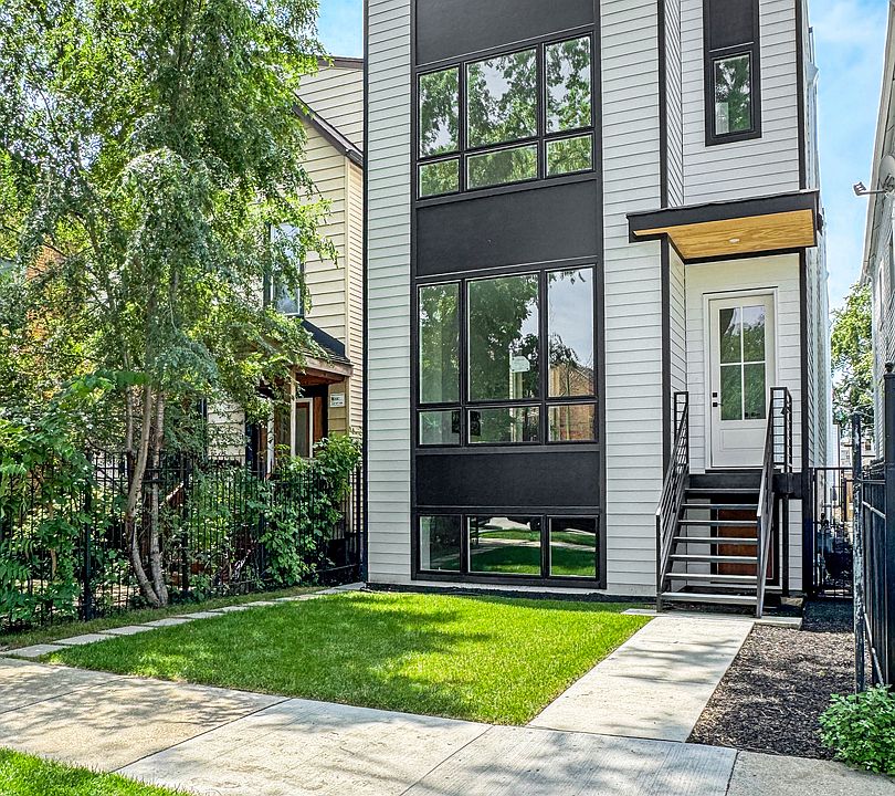 1st image of 1728 N Sawyer Avenue Front