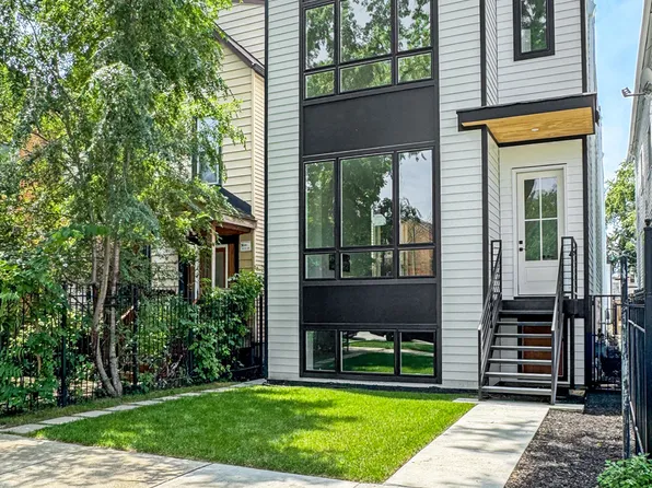 1728 N Sawyer Avenue Front, Chicago, IL 60647
