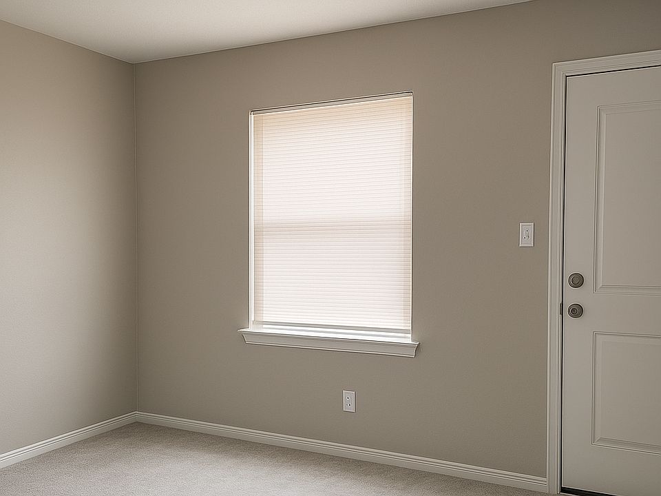 2nd image of 4907 Augusta Cir #20