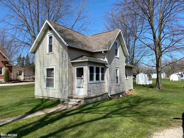 7032 E Michigan Ave, Pigeon, MI 48755