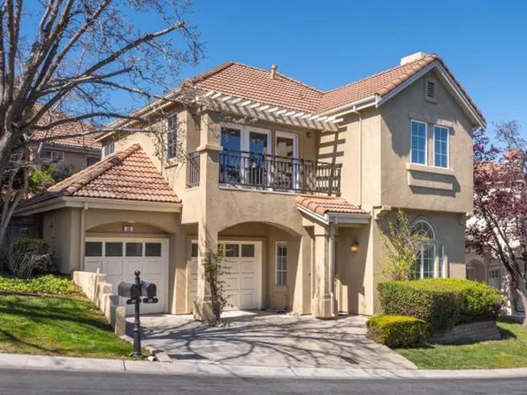 39 Arroyo View Cir, Belmont, CA 94002