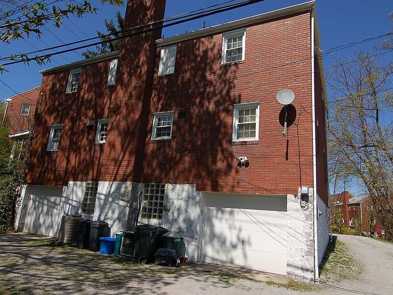 2nd image of 8 & 9 Craig Ct