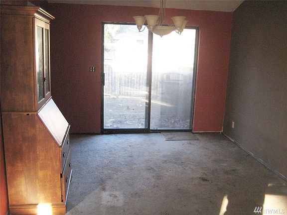 3rd image of 11228 SE 325th Ct