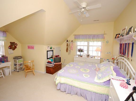 Oversized secondary bedrooms