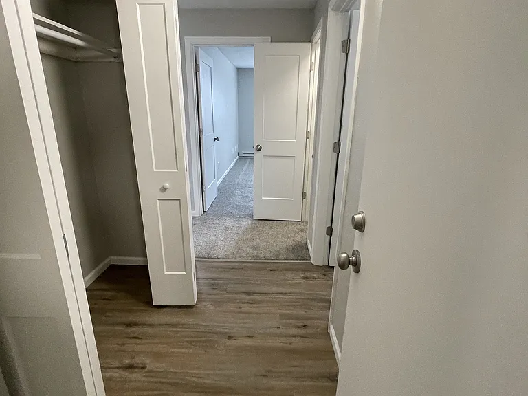 Countryside Apartments — Photo 7