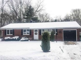 19172 Staffordshire Dr, South Bend, IN