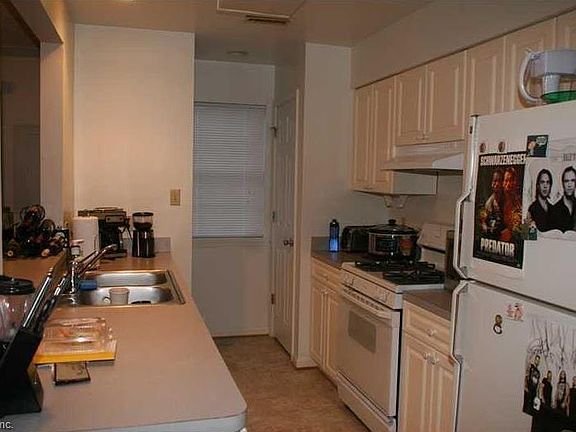 4th image of 106 S Corwood Ave