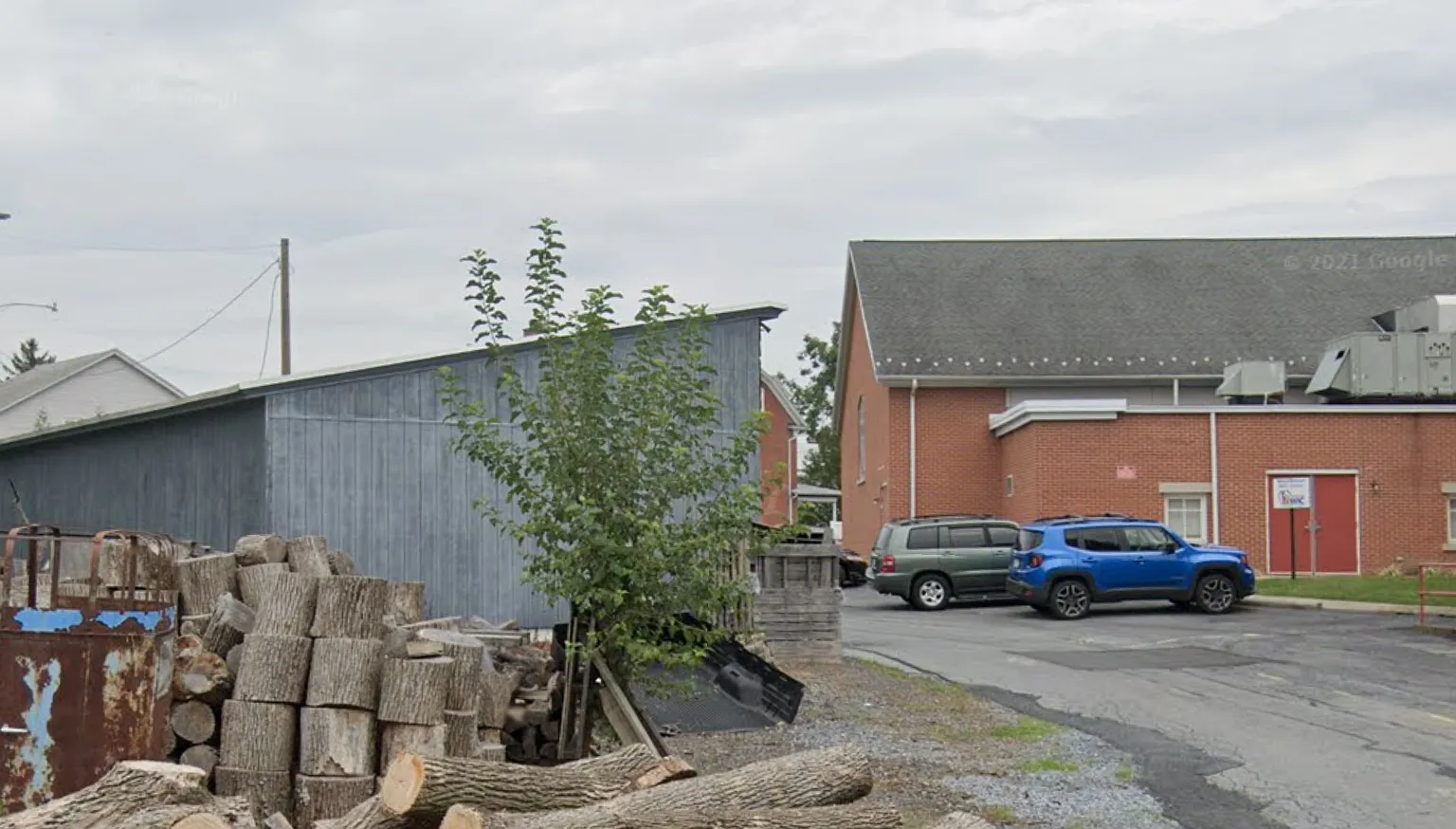 155 Scott Avenue - Garage 1 — Photo 3