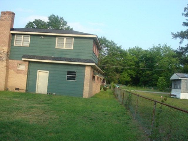 2nd image of 1036 Porter St