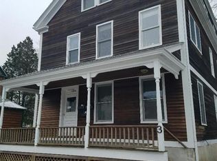 3 Ashurst Pl, Newport, RI 02840