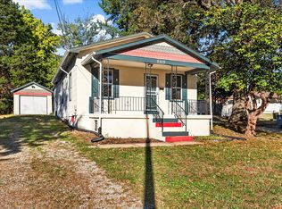 8619 Mackenzie Rd, Saint Louis, MO 63123