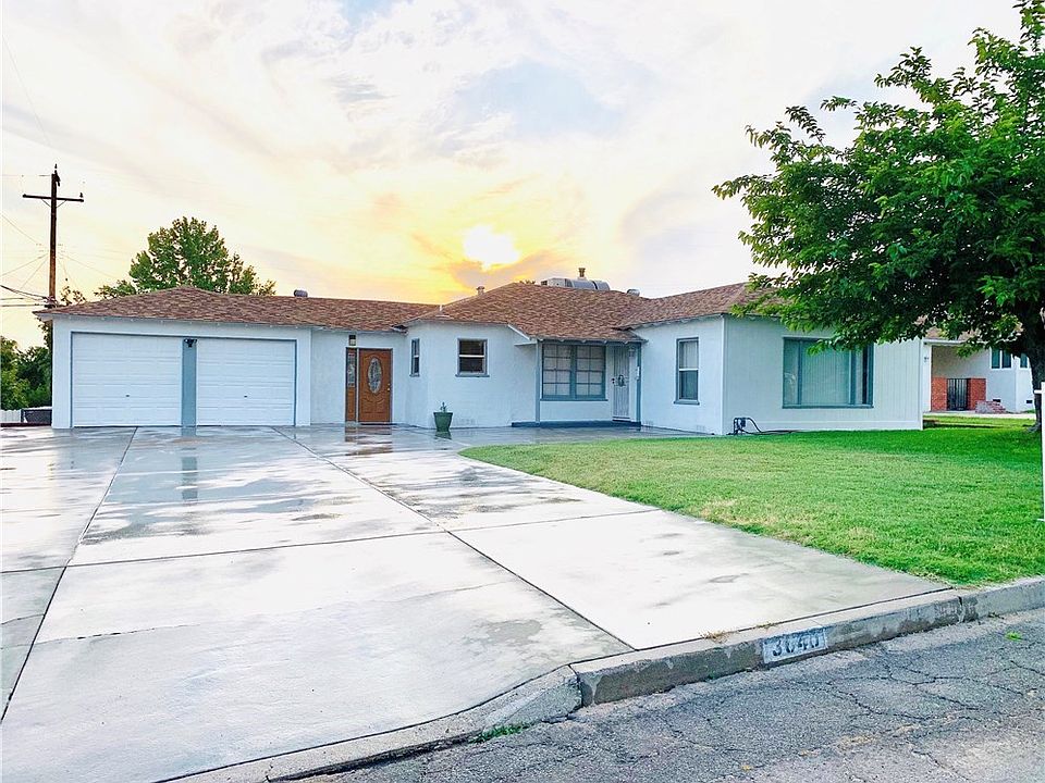 1st image of 3640 La Hacienda Dr