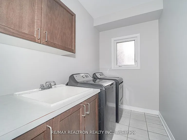 45 Denny St — Photo 26