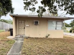 801 39th Ct, West Palm Beach, FL 33407